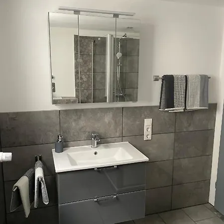 Lauterwein * Bernkastel-Kues